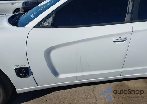 2011 Dodge Charger z USA, uszkodzony, nr VIN 2B3CL3CG4BH577693